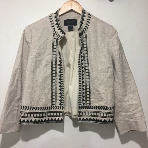 ANN TAYLOR CROPPED OPEN FRONT BLAZERS SIZE 6 - Picture 2 of 4